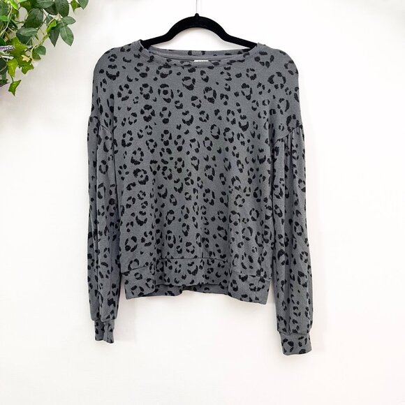 4 Piece Gap Kids Habitual Shirts and Sweaters Bundle‎ Size GIRLS XL 12 - Picture 2 of 10